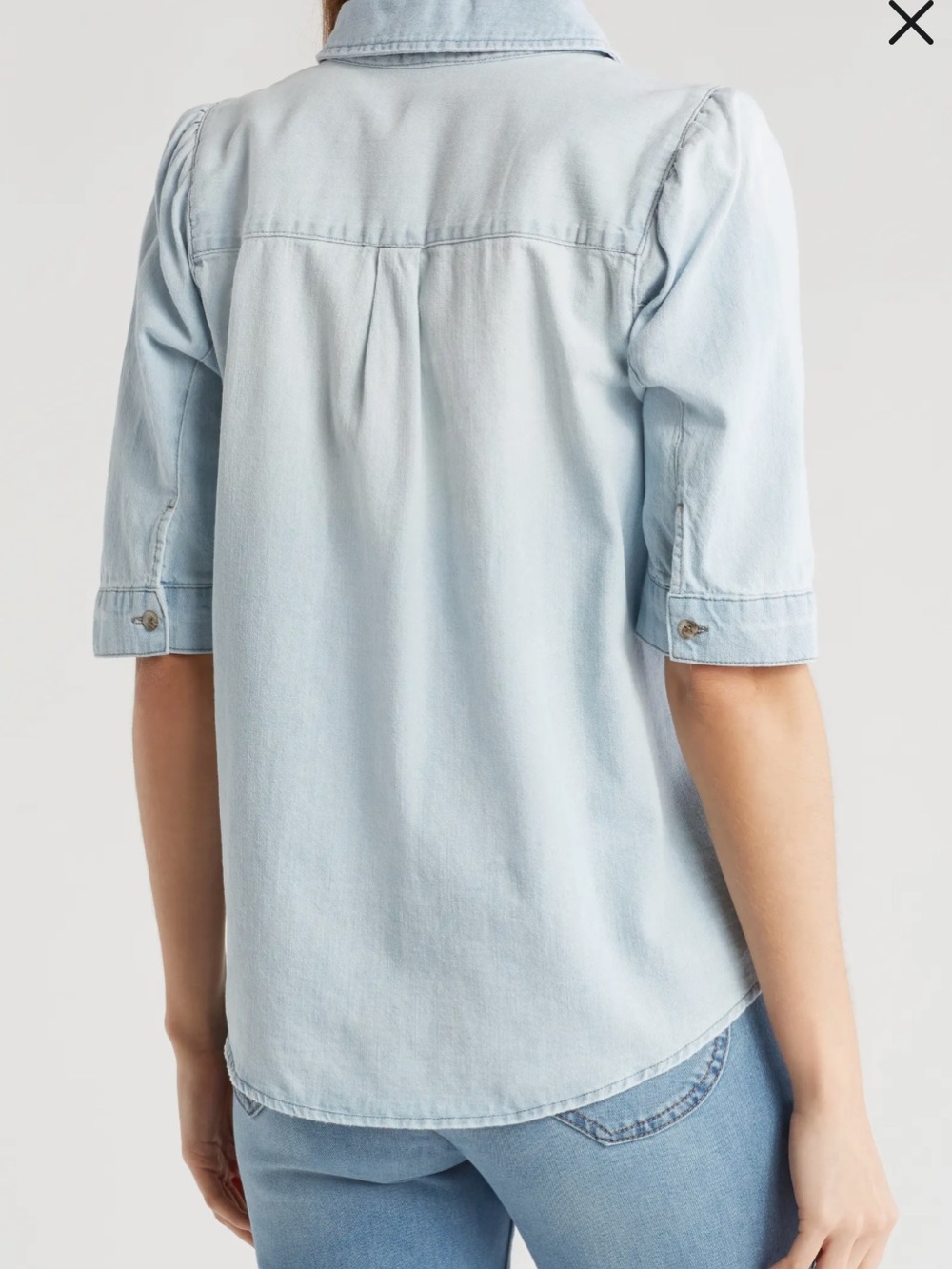Democracy NWT Elbow Puff Sleeve Denim shirt in light wash - Picture 2 of 12